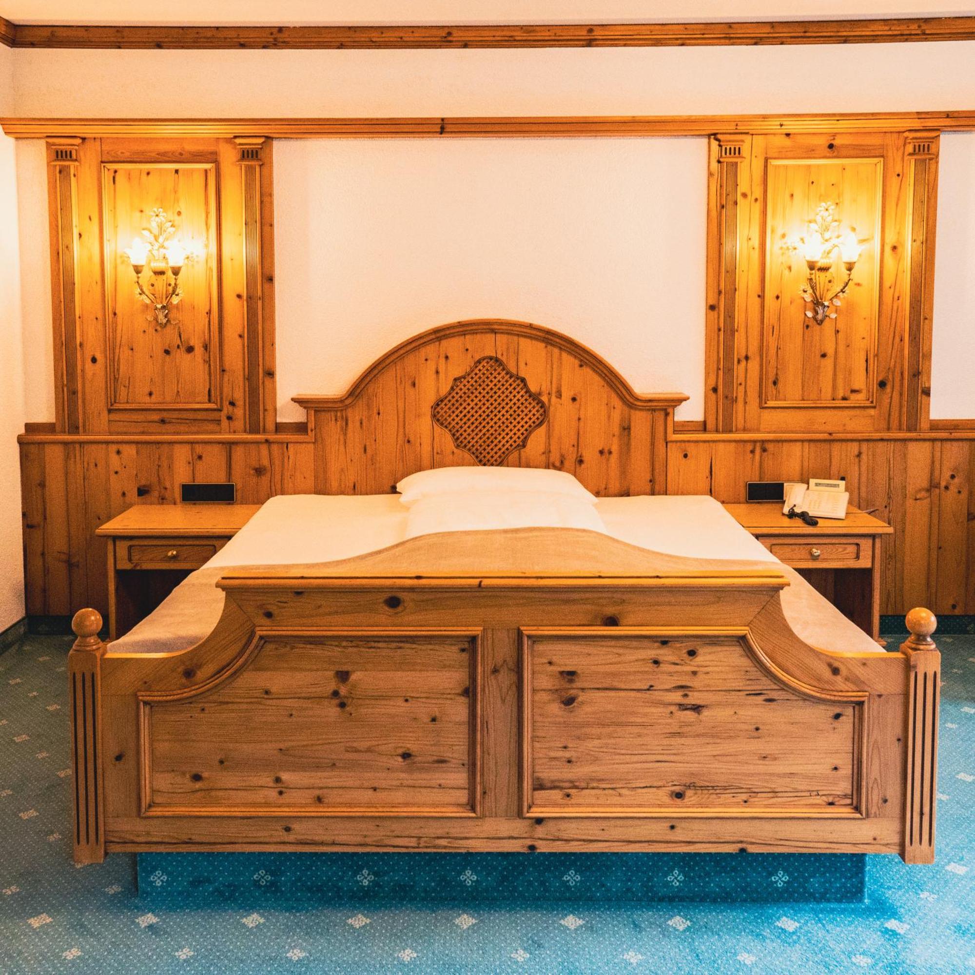 Hotel-Restaurant Kreuzberghof Tagungs- Und Veranstaltungshotel Tiefenbach  Εξωτερικό φωτογραφία