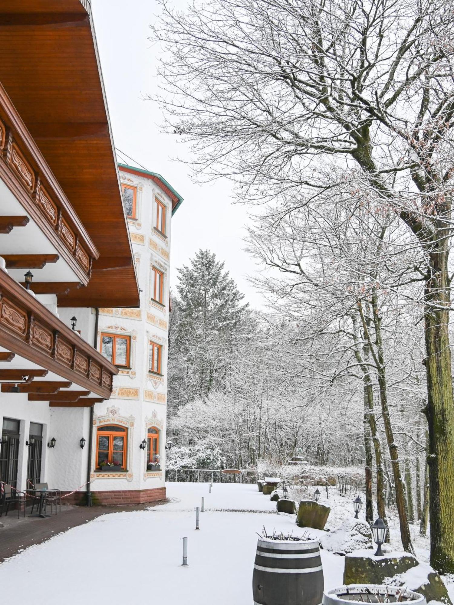 Hotel-Restaurant Kreuzberghof Tagungs- Und Veranstaltungshotel Tiefenbach  Εξωτερικό φωτογραφία