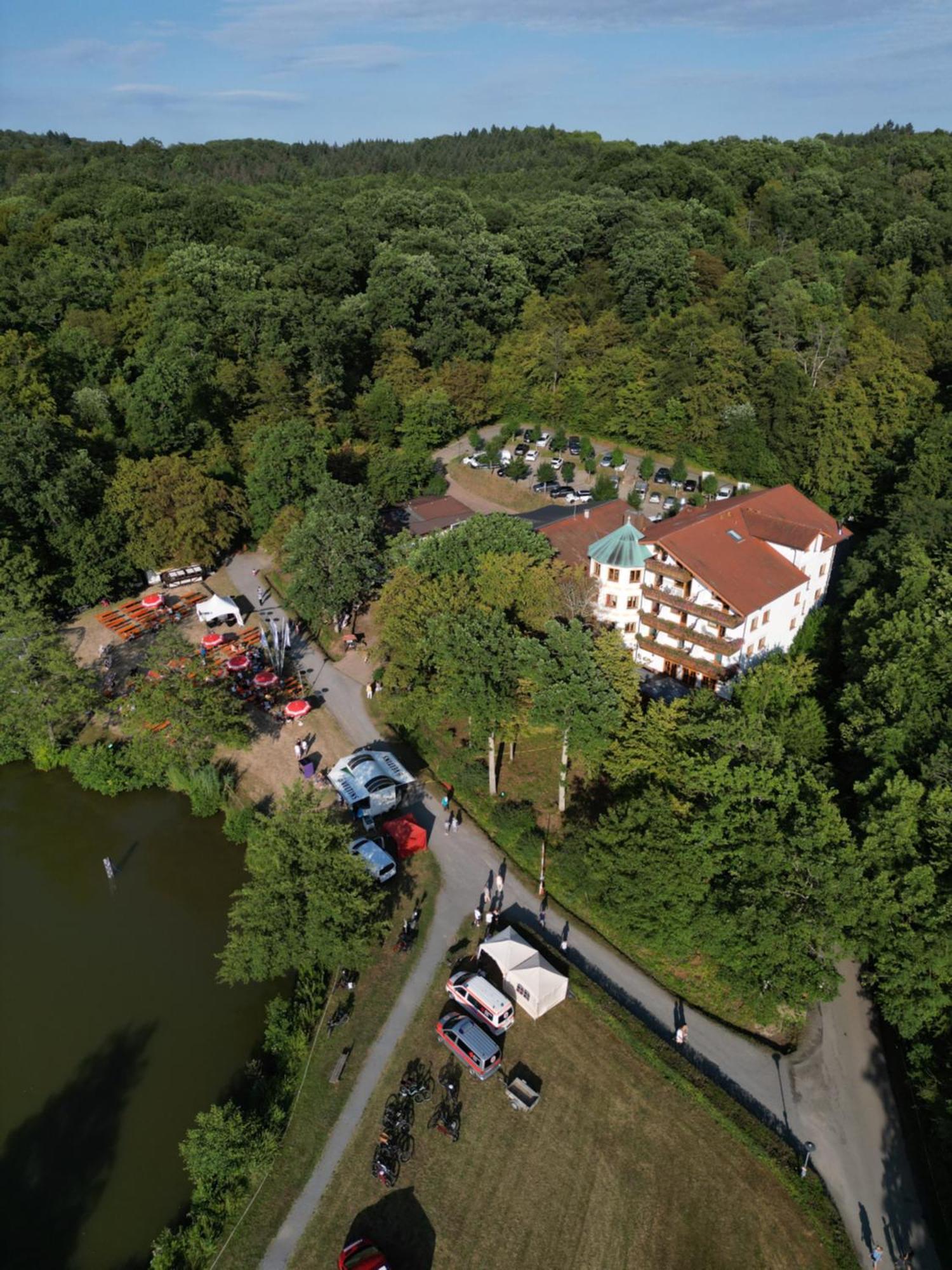 Hotel-Restaurant Kreuzberghof Tagungs- Und Veranstaltungshotel Tiefenbach  Εξωτερικό φωτογραφία