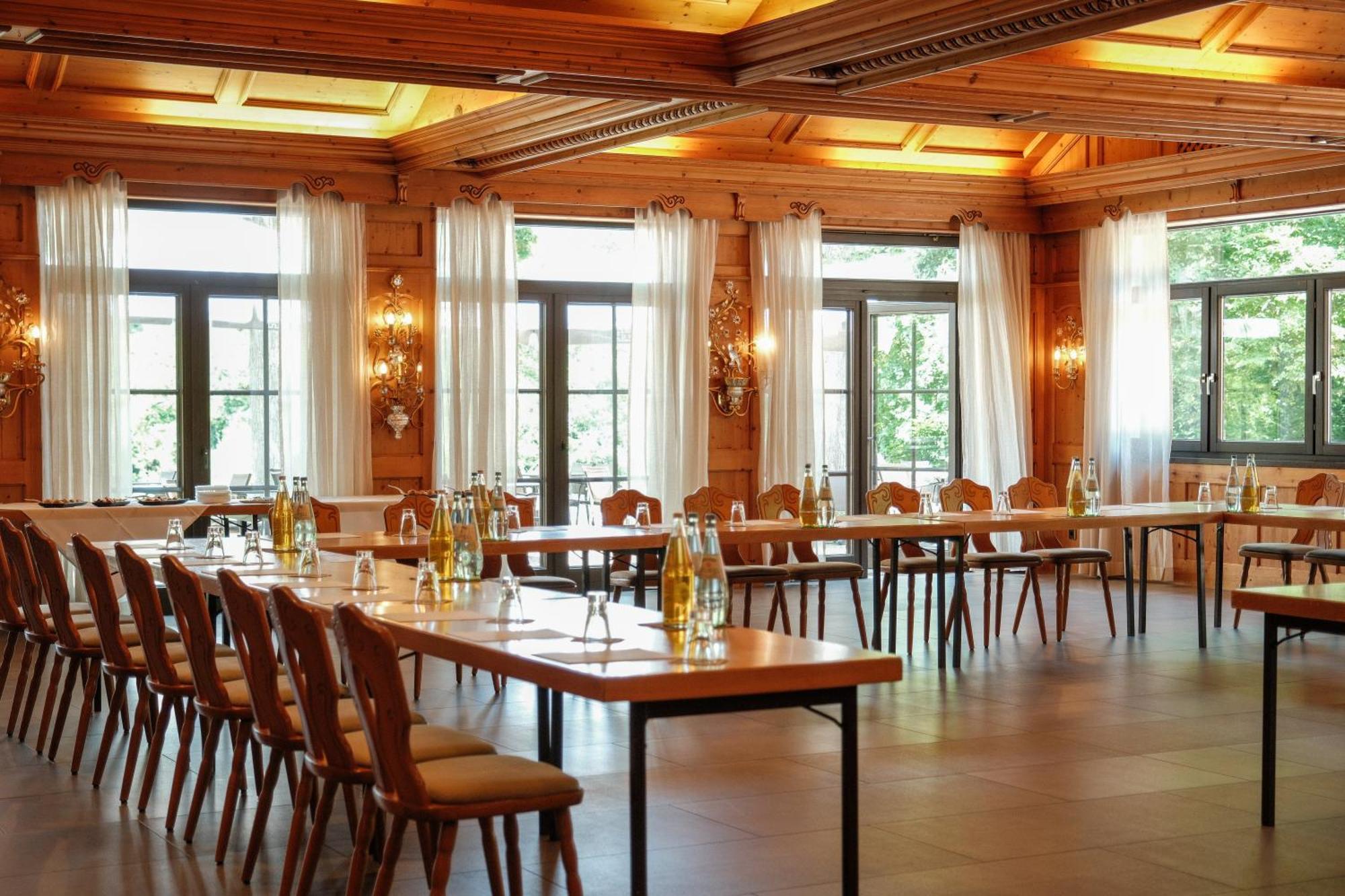 Hotel-Restaurant Kreuzberghof Tagungs- Und Veranstaltungshotel Tiefenbach  Εξωτερικό φωτογραφία